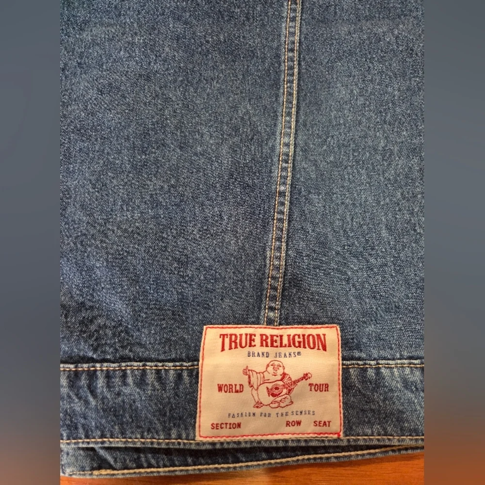 True Religion Denim‎ Jacket Trucker with White Sherpa Collar - Size Small